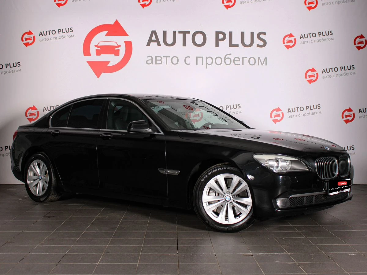 BMW 7 серии, 2009г, задний привод, автомат