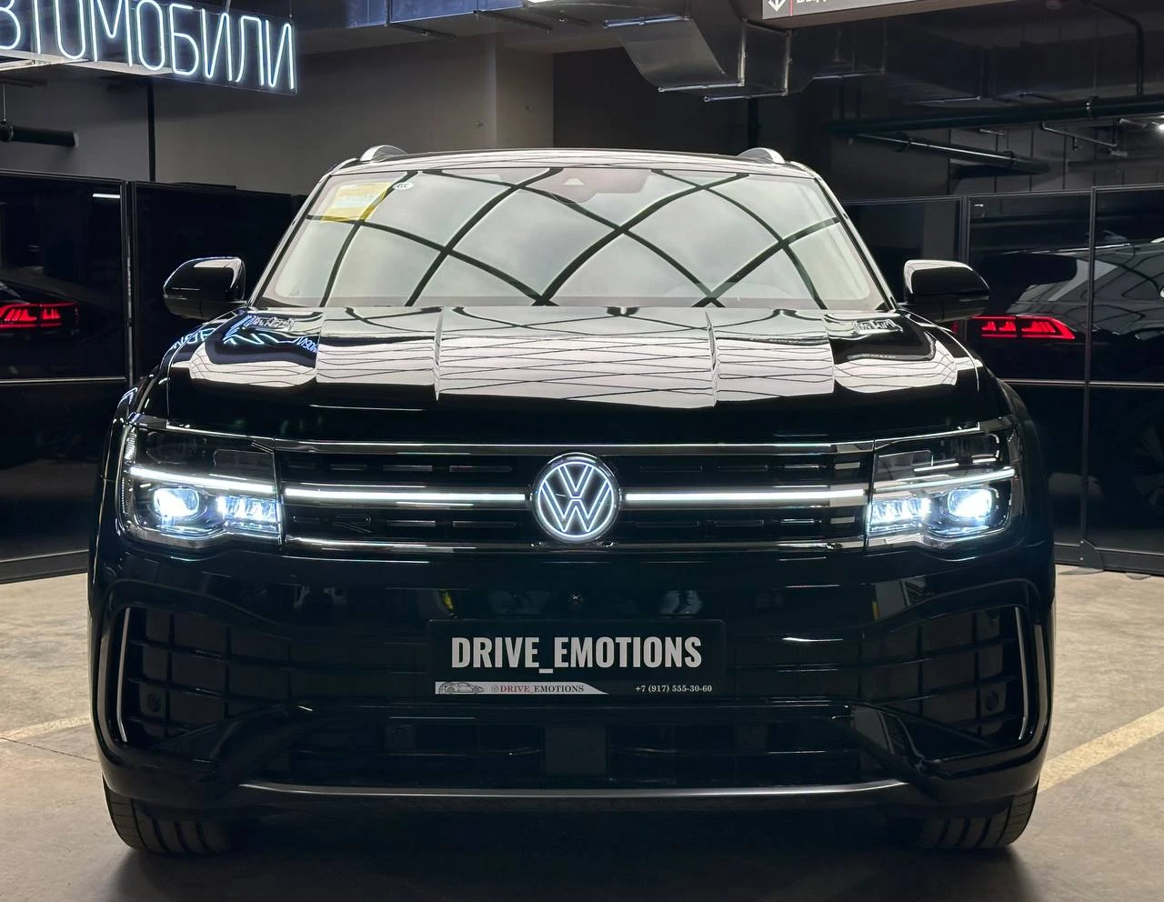 Volkswagen Teramont, 2026г, полный привод, робот