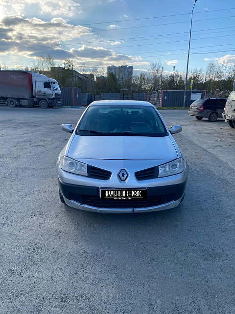 Renault Megane, 2006г., передний привод, автомат