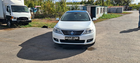 Renault Latitude, 2012г., передний привод, автомат