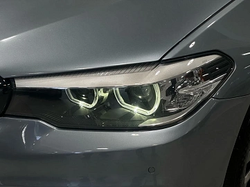 BMW 5 серии, 2020г, задний привод, автомат