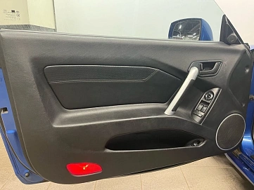 Hyundai Tiburon, 2004г., передний привод, механика