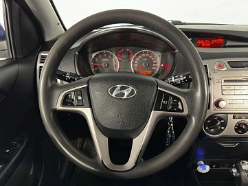 Hyundai i20, 2010г, передний привод, автомат