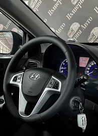 Hyundai Solaris, 2011г, передний привод, автомат