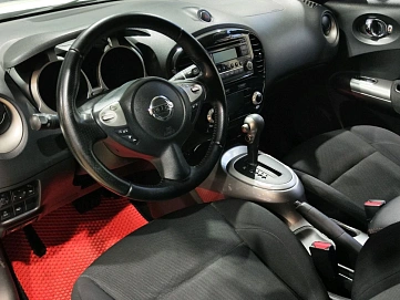 Nissan Juke, 2012г, передний привод, вариатор