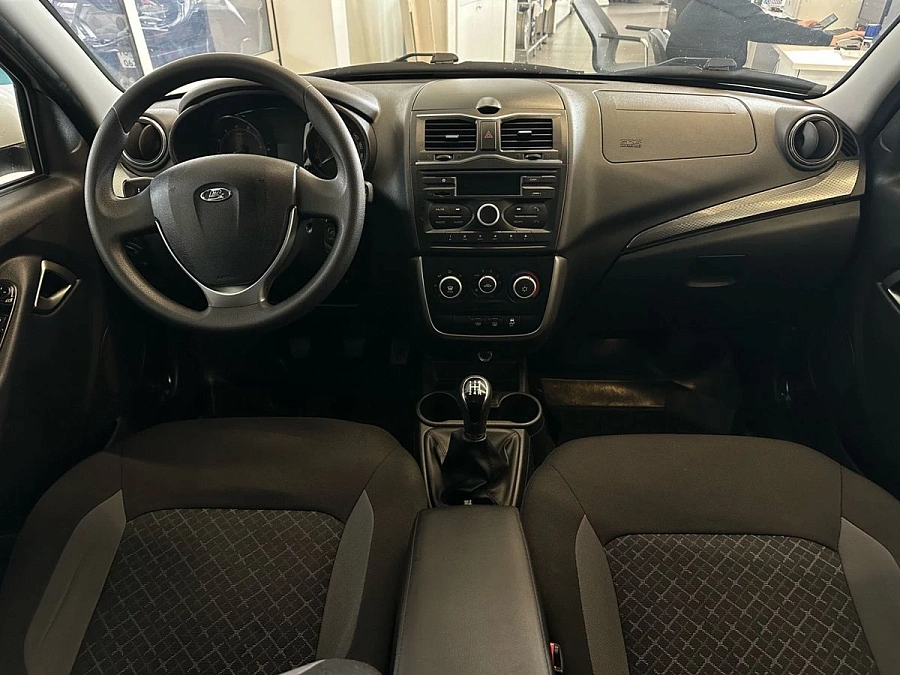 Lada (ВАЗ) Granta, 2019г., передний привод, механика
