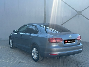 Volkswagen Jetta, 2014г., передний привод, робот