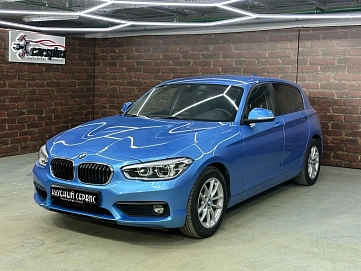 BMW 1 серии, 2018г, задний привод, автомат