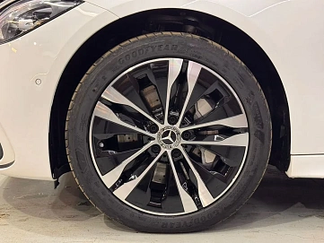 Mercedes-Benz C-Класс, 2024г, задний привод, автомат