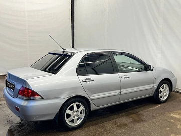 Mitsubishi Lancer, 2007г, передний привод, механика