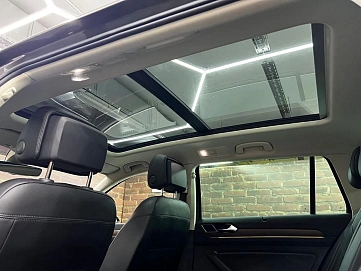 Volkswagen Passat, 2017г, полный привод, робот