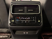 Volkswagen Tavendor, 2023г., полный привод, робот