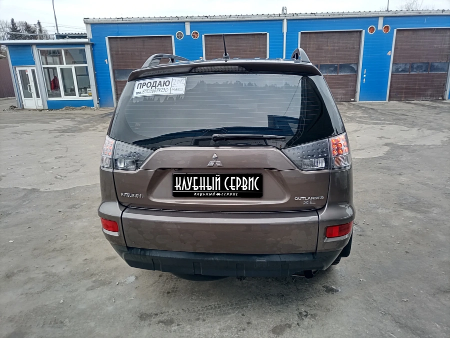 Mitsubishi Outlander, 2012г., передний привод, вариатор
