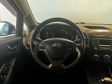 Kia Cerato, 2013г, передний привод, автомат