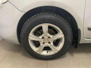 Nissan Note, 2007г, передний привод, механика