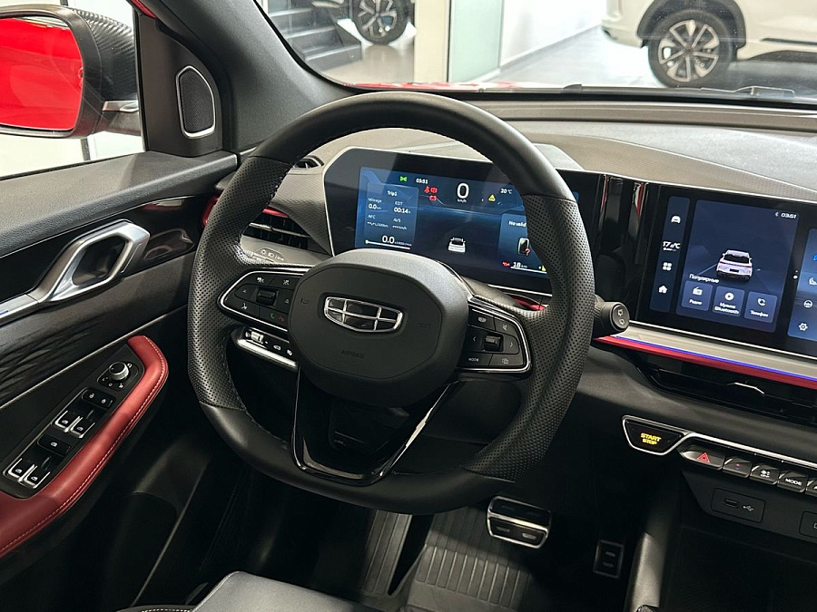 Geely Coolray, 2023г., передний привод, робот