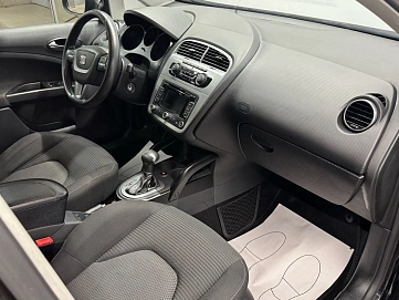 SEAT Altea, 2012г, передний привод, робот