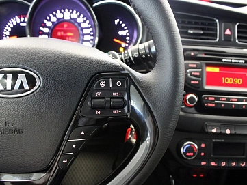 Kia Ceed, 2013г, передний привод, автомат