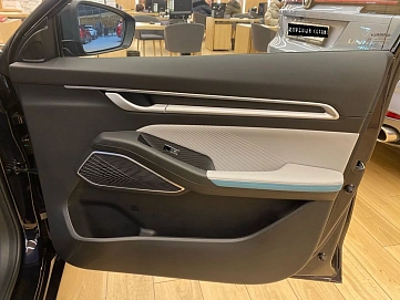 Geely Emgrand, 2023г, передний привод, автомат