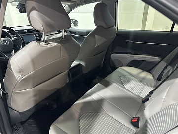 Toyota Camry, 2020г, передний привод, автомат