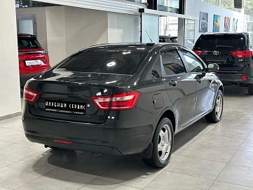 Lada (ВАЗ) Vesta, 2016г, передний привод, робот