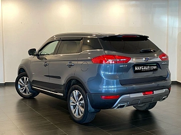 Geely Atlas, 2019г, передний привод, автомат