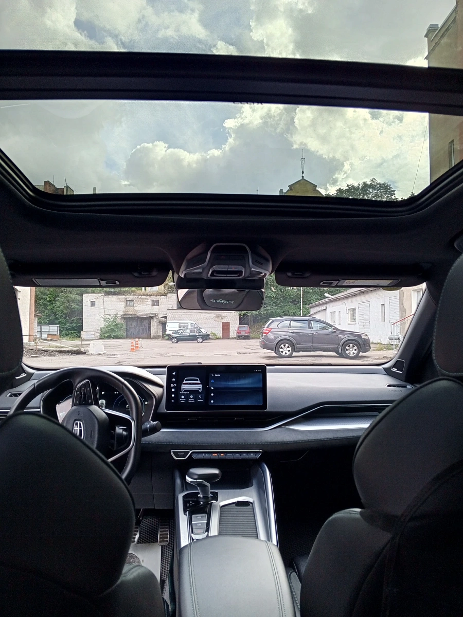 Geely Preface, 2023г., передний привод, робот