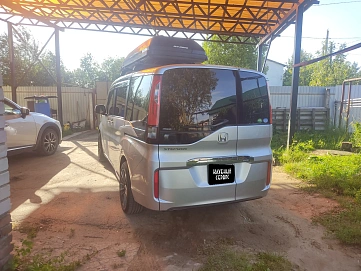Honda Stepwgn, 2015г, передний привод, вариатор