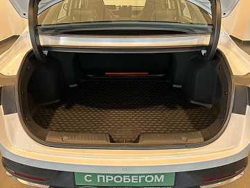 Changan Lamore, 2023г, передний привод, автомат