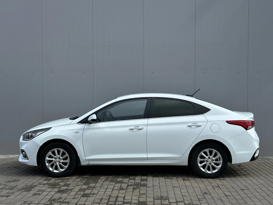 Hyundai Solaris, 2019г., передний привод, автомат