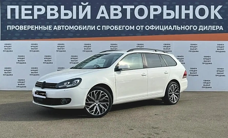 Volkswagen Golf, 2011г, передний привод, автомат
