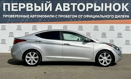 Hyundai Elantra, 2011г, передний привод, автомат