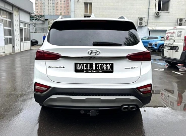 Hyundai Santa Fe, 2019г, полный привод, автомат