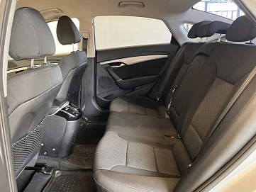 Hyundai i40, 2013г, передний привод, механика