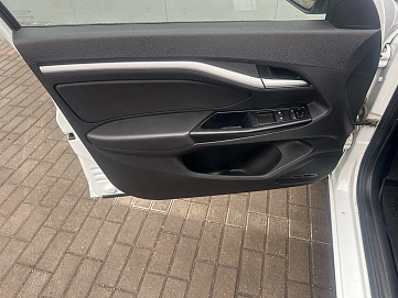 Lada (ВАЗ) Vesta, 2018г, передний привод, механика