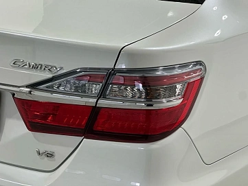 Toyota Camry, 2016г, передний привод, автомат