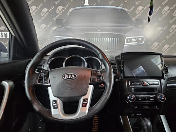 Kia Sorento, 2011г, полный привод, автомат