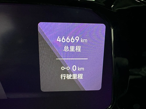 Volkswagen Golf, 2021г, передний привод, робот