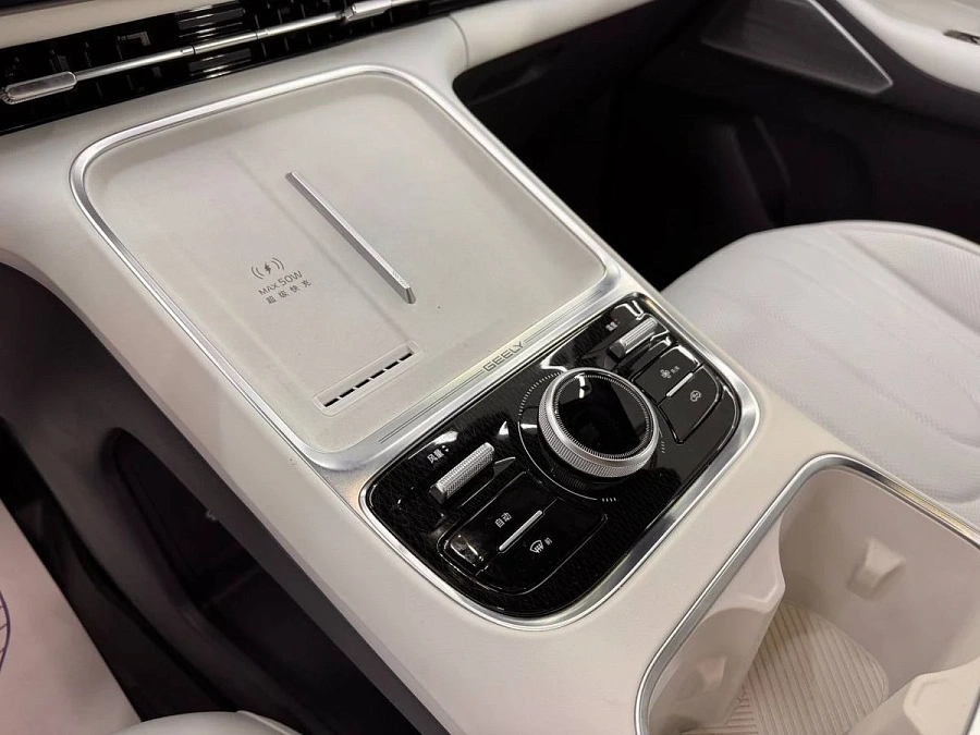 Geely Galaxy Starship 7, 2025г., передний привод, автомат