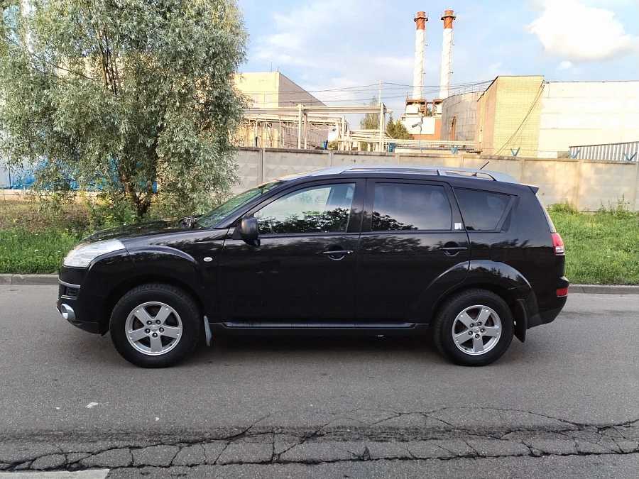 Citroen C-Crosser, 2011г., передний привод, вариатор