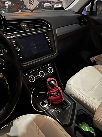 Volkswagen Tiguan, 2020г, передний привод, робот