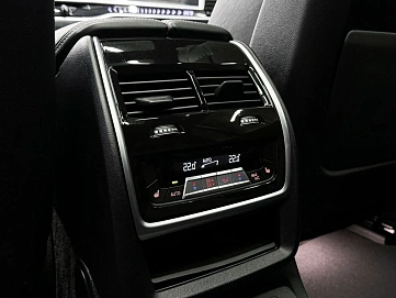 BMW X7, 2022г, полный привод, автомат
