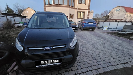 Ford Tourneo Connect, 2016г, передний привод, робот