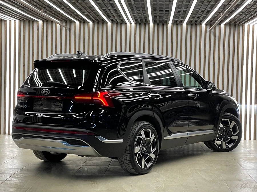 Hyundai Santa Fe, 2020г., передний привод, робот
