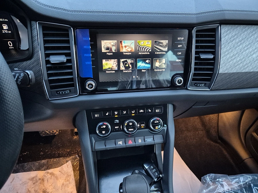 Skoda Kodiaq, 2024г., полный привод, робот