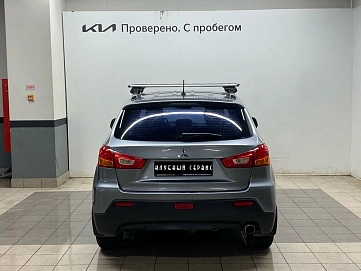 Mitsubishi ASX, 2012г, передний привод, вариатор
