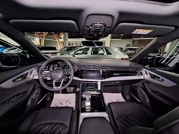 Audi Q8, 2025г, полный привод, автомат