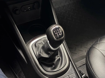 Kia Rio, 2016г, передний привод, механика