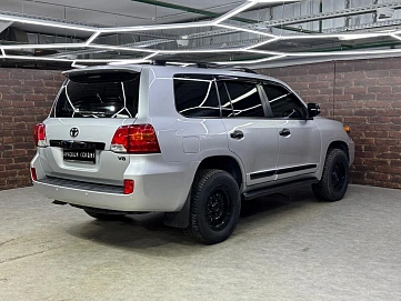 Toyota Land Cruiser, 2012г, полный привод, автомат