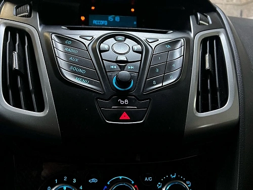 Ford Focus, 2013г, передний привод, механика